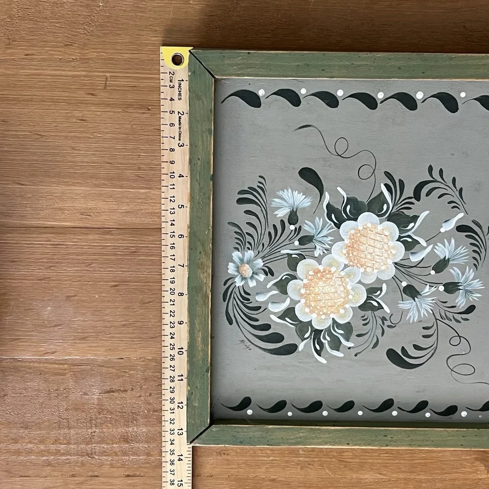 Vintage‎ Folk Art Hand Painted Wood Wall Pocket Mail Holder Floral Artist Signed